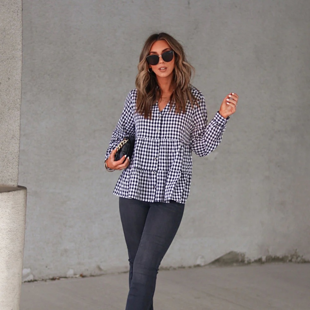 Checkered relaxed top. New with tags